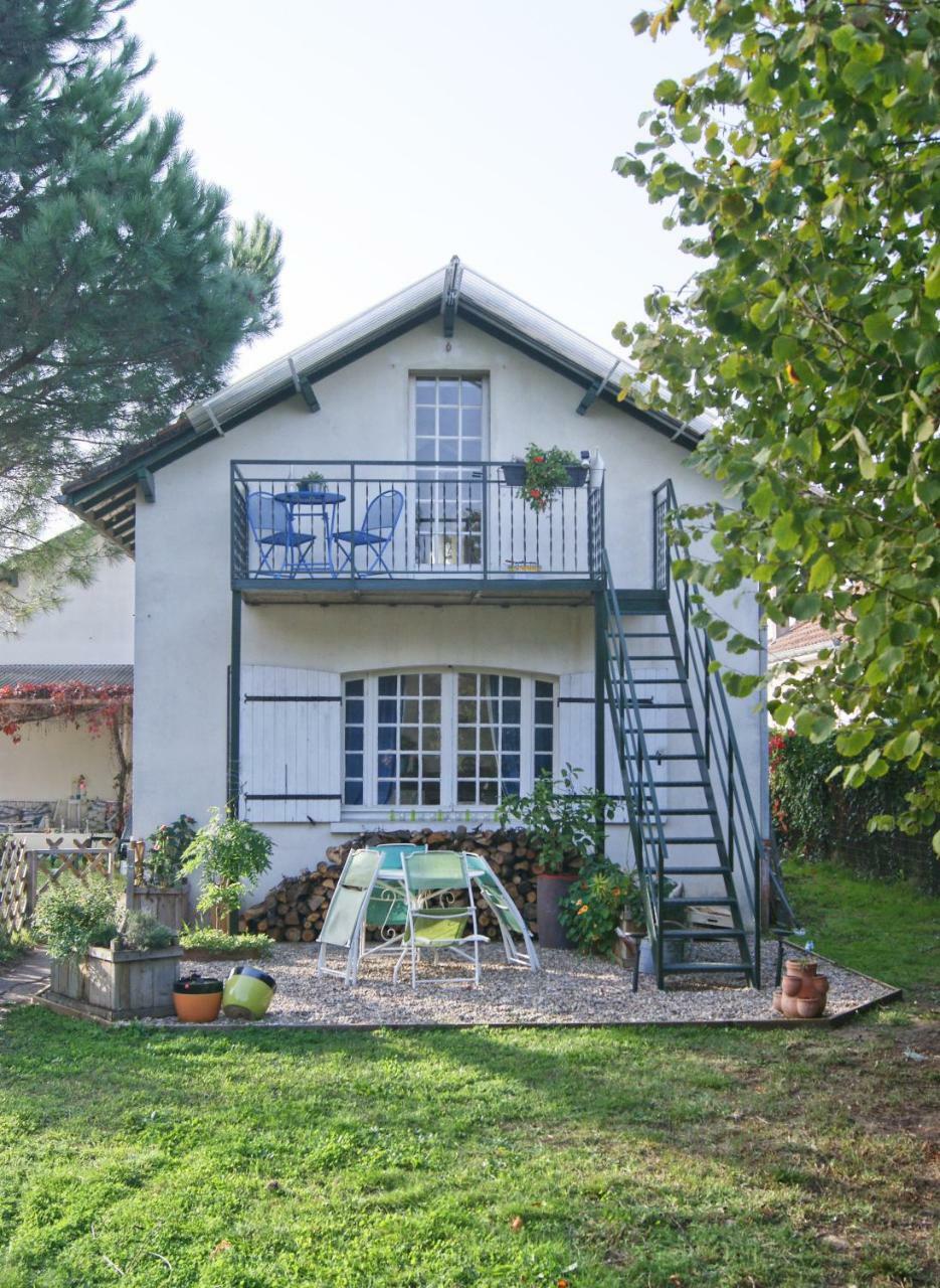 Le Grenier De Louisette Bed & Breakfast Libourne Exterior foto